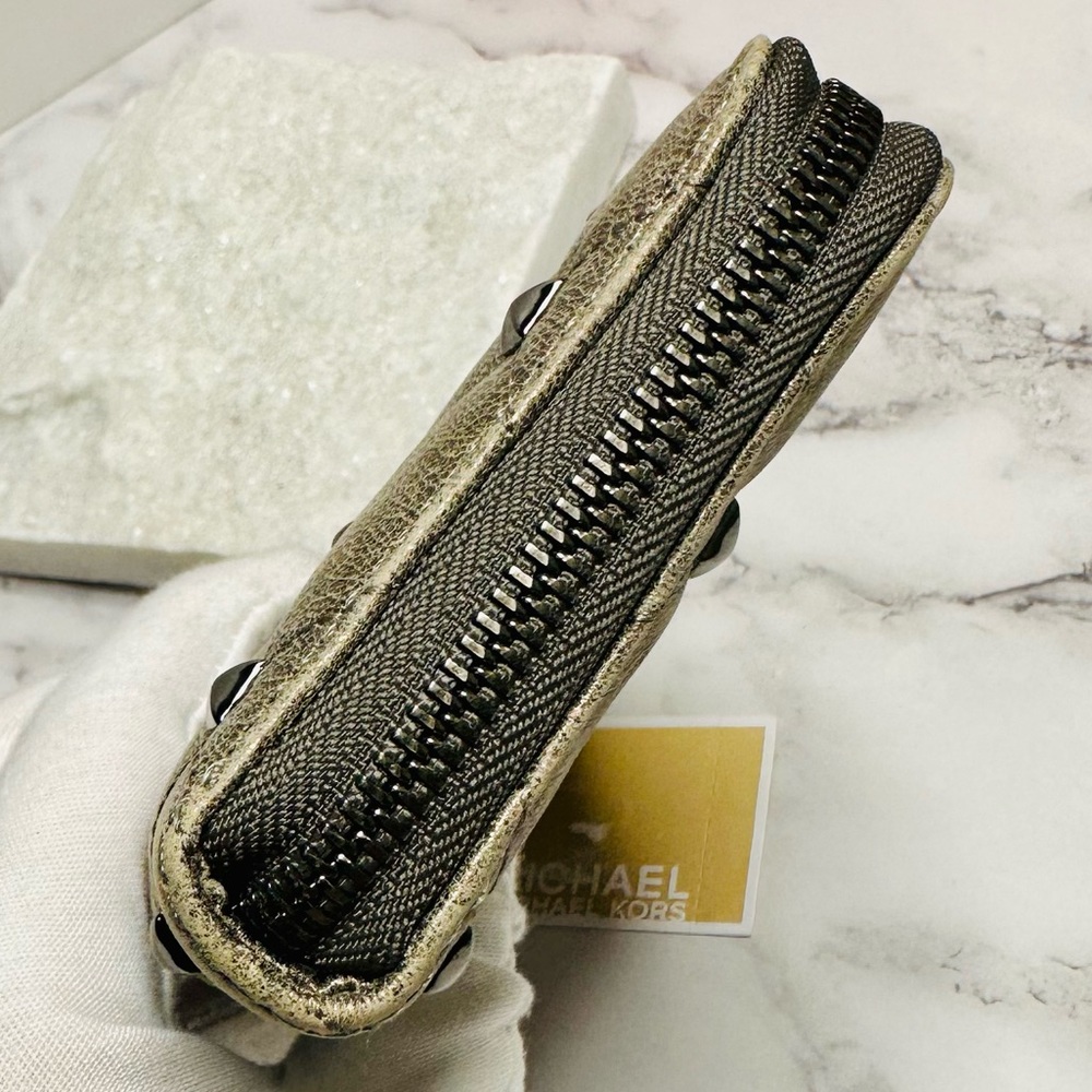 NEW! Michael Kors Distressed Quilted Dark Gray Nickel Leather & Stud Long Wallet - Picture 8 of 14